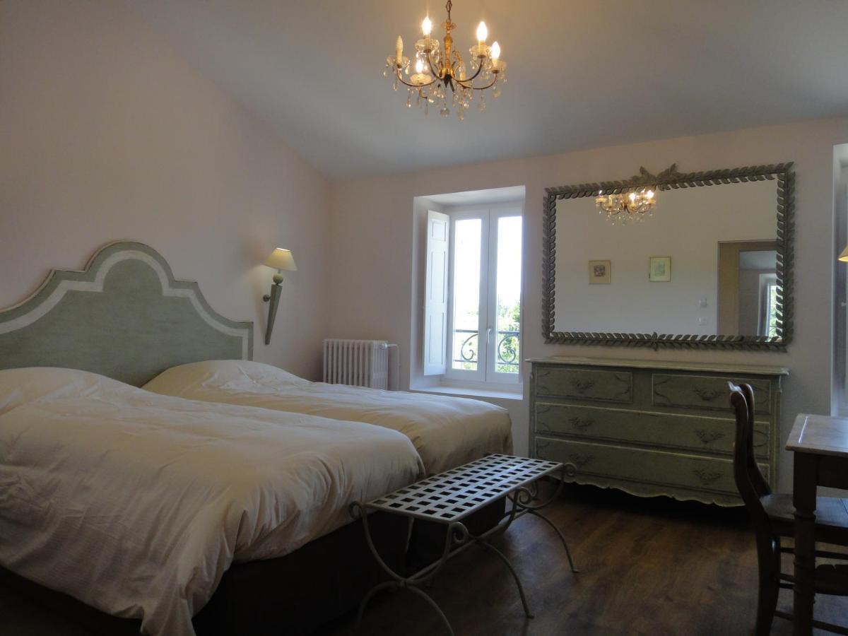 Bed and Breakfast Les Terres de Saint Hilaire à Ollières Extérieur photo