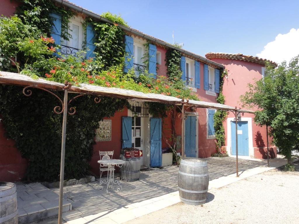 Bed and Breakfast Les Terres de Saint Hilaire à Ollières Chambre photo
